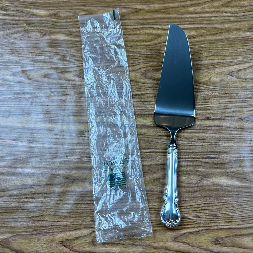 Towle Sterling Silver French Provincial Cake Server No Monogram 10.5”